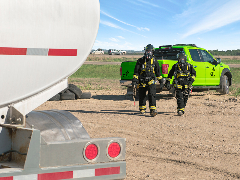 Services spécialisés et nettoyage industriel